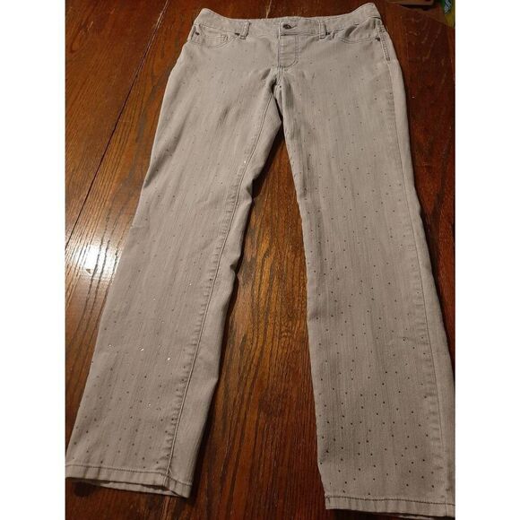 Size .5 Small Size 6 Chicos Platinum Denim Grey Mid Rise Embellished Jeans - Picture 1 of 6